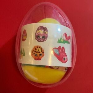 Shopkins Yellow Egg with Tattoos Set